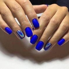 holographic cobalt blue nail design