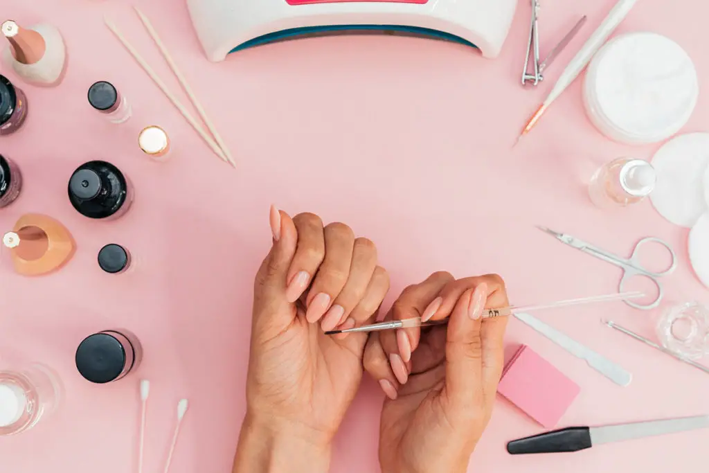 Top 5 + Nail Technician Courses Worth Your Time NailRock