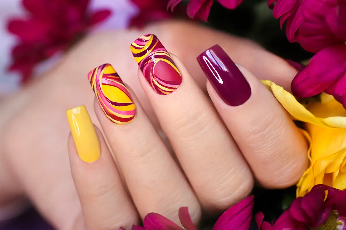 summer acrylic nail patterns that are impressive