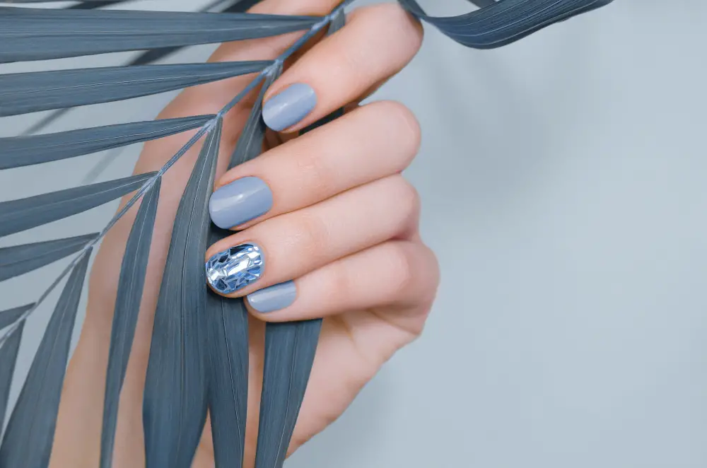 simple prototyping nail designs that are memorable