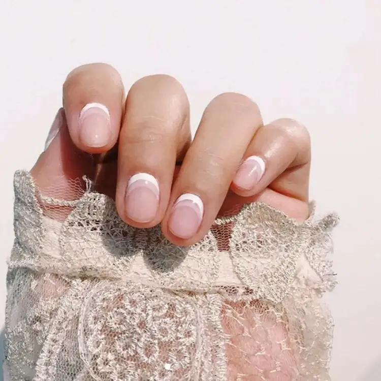 Reasons Your Dip Nails Are Cracking
